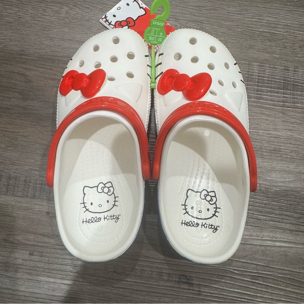 CROCS Hello Kitty I Am Classic White Clog Mules - Picture 4 of 12